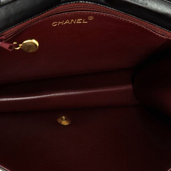 Chanel Vintage Full Flap Bag Quilted Lambskin Medium Black - Picture 6 of 10